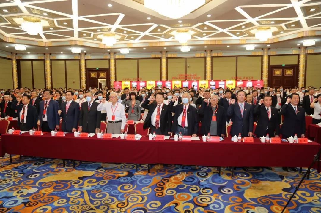 集体宣誓.jpg